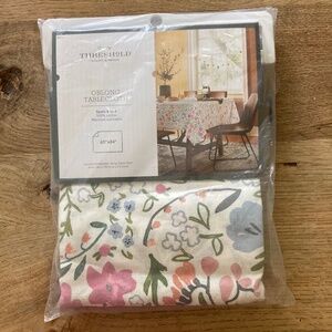 New Threshold tablecloth 60" × 84" floral